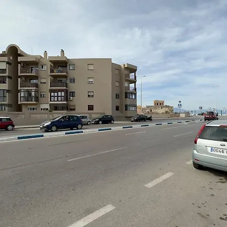 Primera Linea De Playa Y Gibraltar A 5 Minutos Apartment *