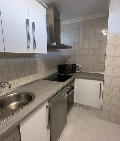 Primera Linea De Playa Y Gibraltar A 5 Minutos Apartment *