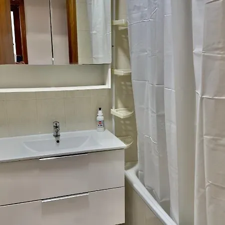 Primera Linea De Playa Y Gibraltar A 5 Minutos Apartment